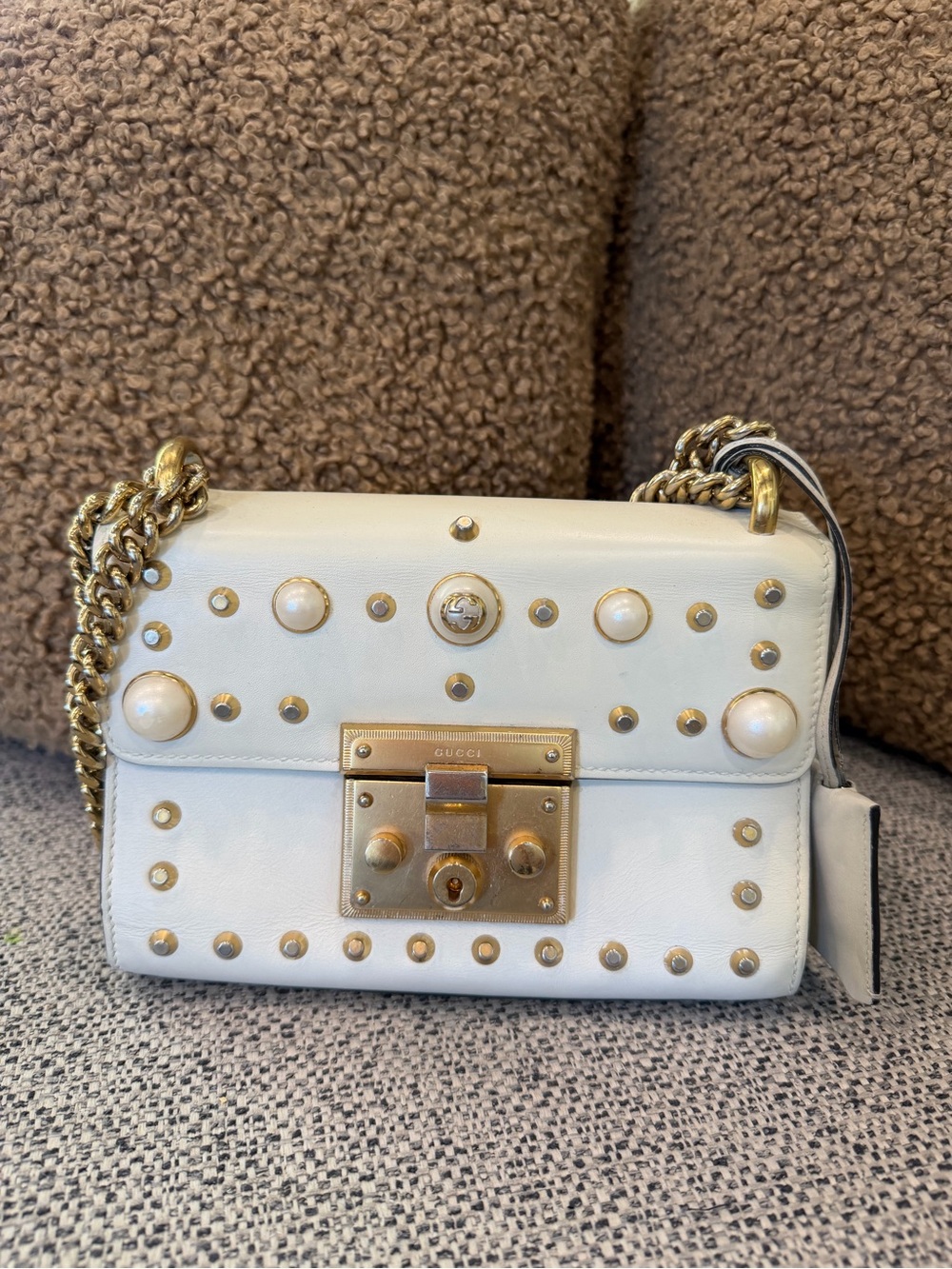 Gucci Padlock Small Shoulder Bag White Leather Pearl Studs Gold Hardware Auth